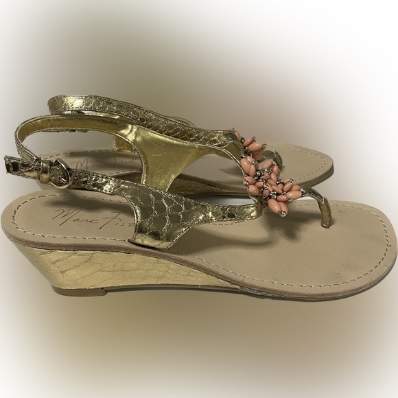 Marc Fisher Gold Wedge Sandal 7.5 - Picture 1 of 7